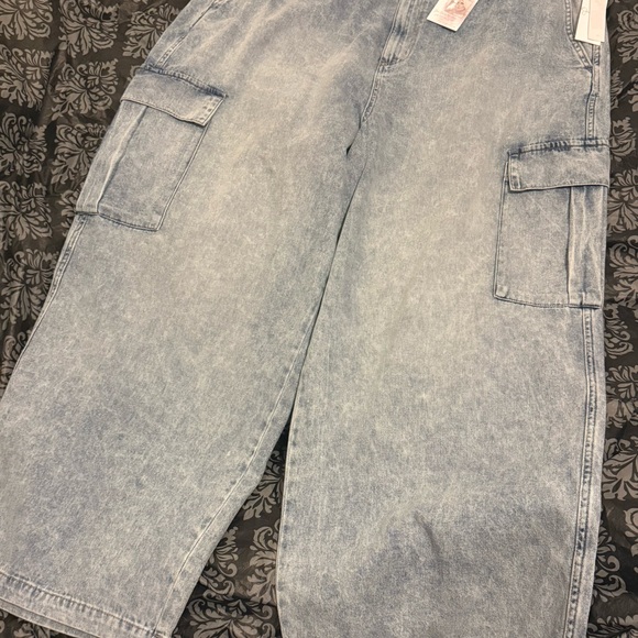 Jessica Simpson Jeans Women’s 22W Blue Jenna Cargo Wide Leg Pant. - Picture 1 of 5